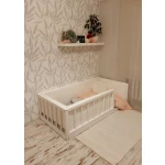 Montessori crib with round lattice