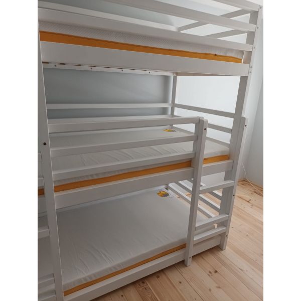 Triple bunk bed - small stairs
