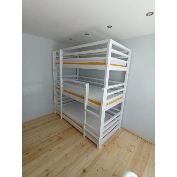 Triple bunk bed - overview