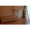 Lacquered bunk bed Overview