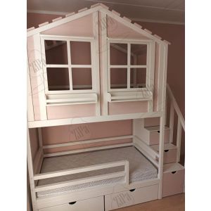 Розовая двухъярусная кровать
