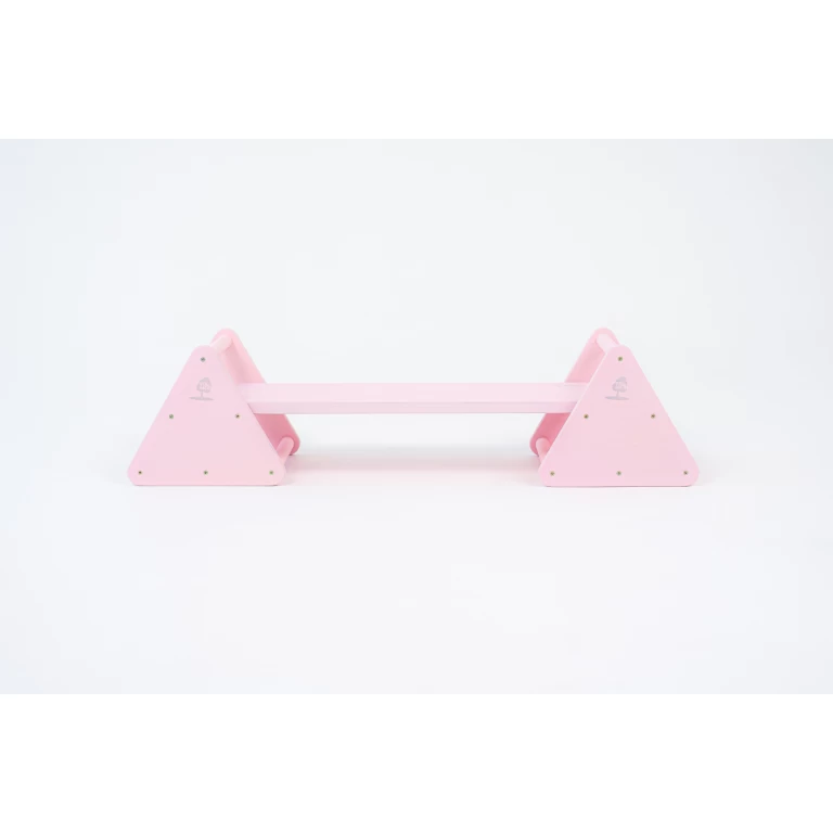 Balance constructor, pink. The board is placed on the middle spacers.