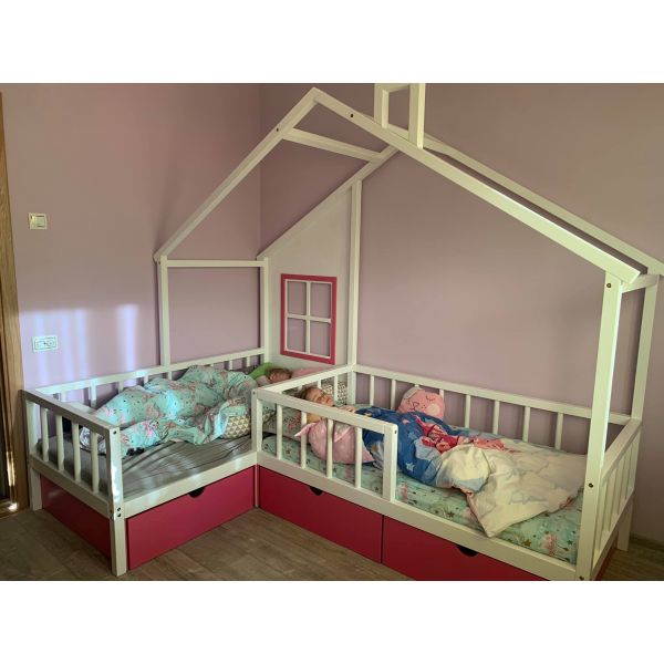 Corner bed with box in two colours, white and pink. Double bed for children with 3 chests and decorative wall with box. Picture at the customers.